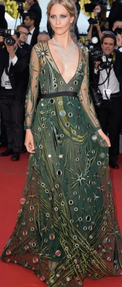 Burberry Runway‎ porsom gown embroidered with mirrors - Picture 7 of 10